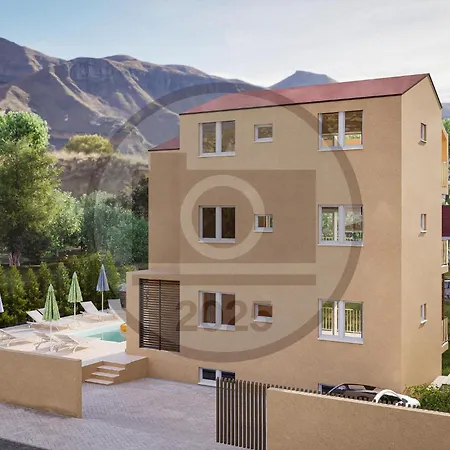 Apartment Cozy In With Heated Swimming Pool