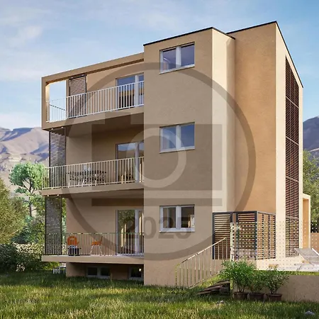 Cozy In With Heated Swimming Pool Apartment Starigrad Paklenica